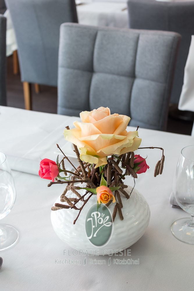Elegante Vasen und Deko-Objekte bei Florale Poesie